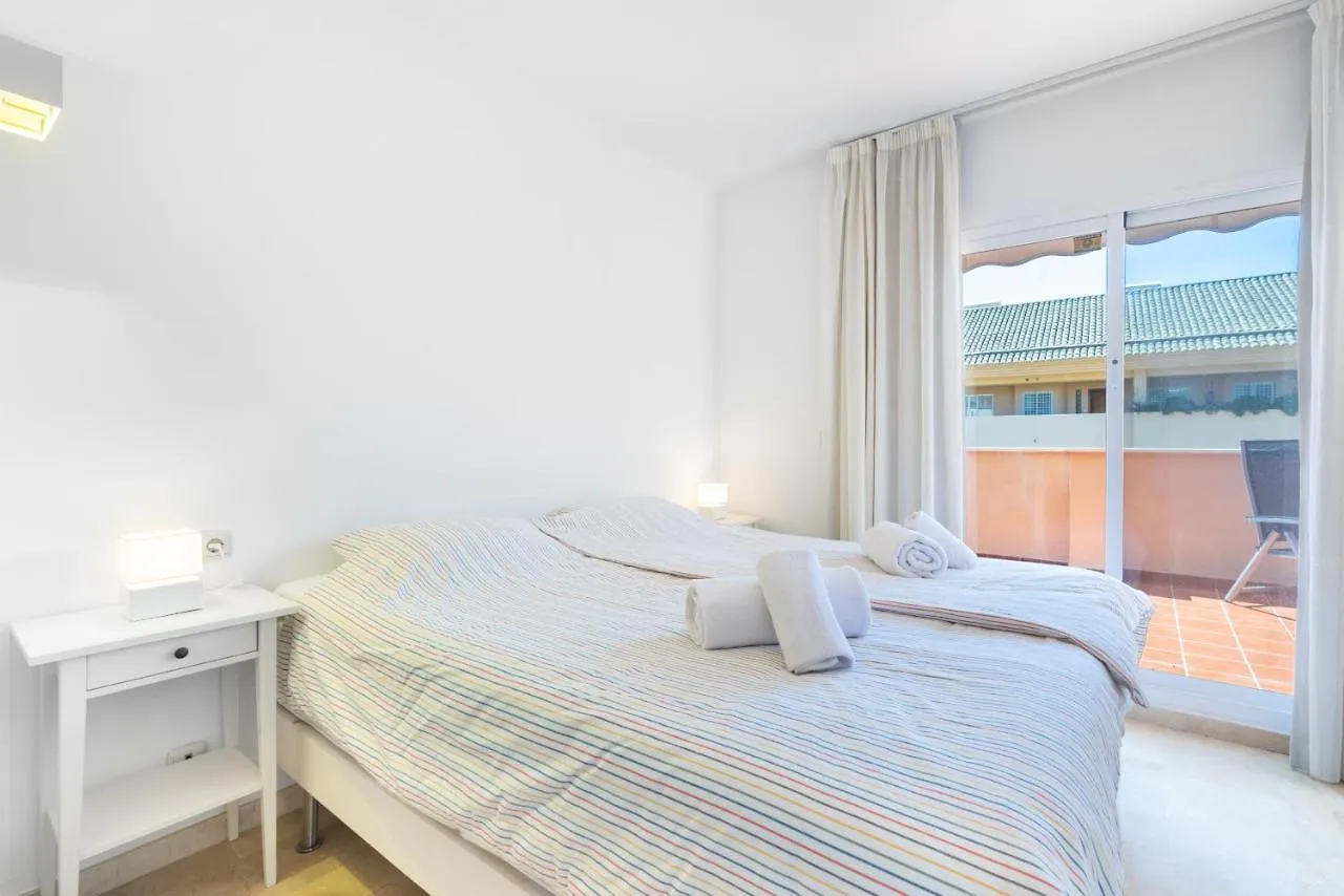 Jardines De Santa Maria Golf Apartment Marbella